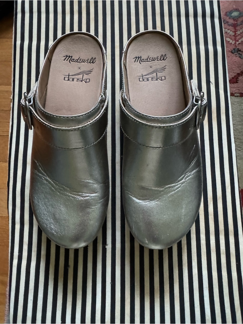Madewell x Dansko Metallic Leather Clog - sold as gold but appears more silver - Picture 2 of 12
